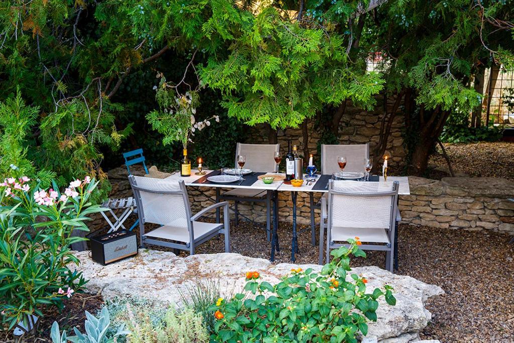 La Bastide Jouval Bed & Breakfast Gordes Eksteriør bilde